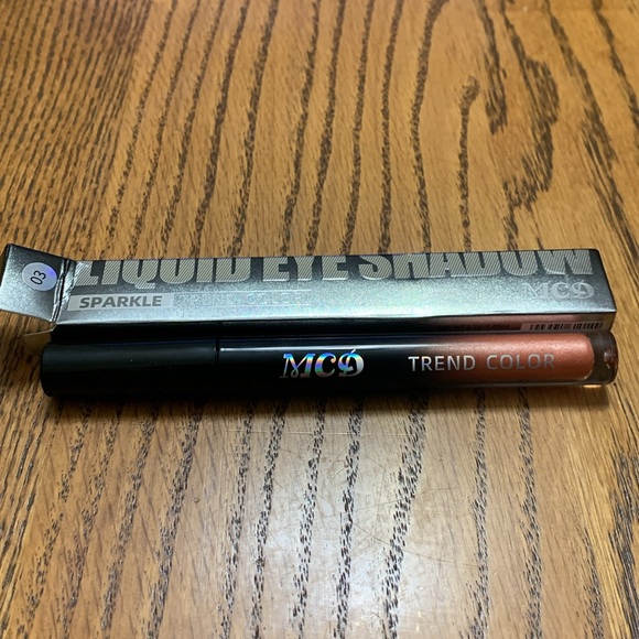 MCD Sparkle Cream Eye Shadow #03 - Picture 2 of 4